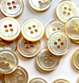 TGB5766 Shell With Rim 4 Hole Sewing Buttons - 15mm