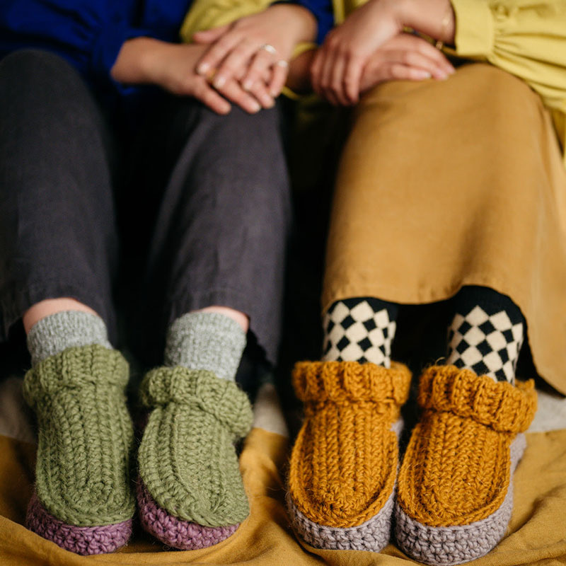 Crochet How by the creators of Pom Pom
