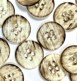 TGB5908 Off-White Streaky Brown Sewing Buttons – 22mm