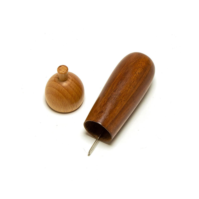 Degen Needle Holding Acorn