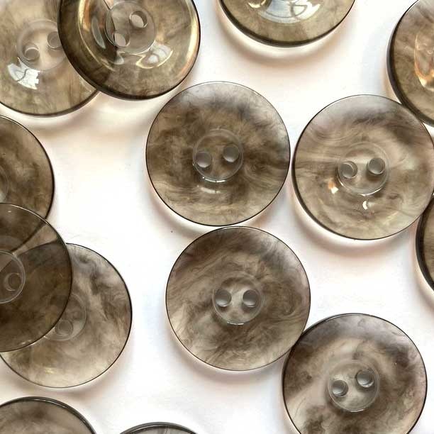 Textile Garden TGB5940 Semi-Transparent Grey Sewing Buttons - 18mm