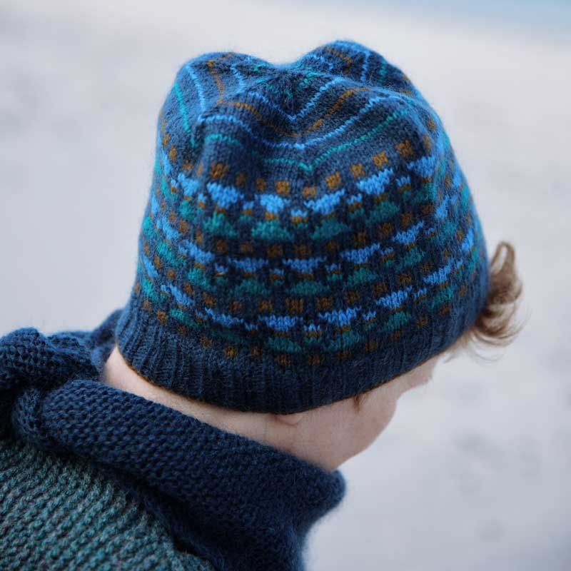 Laine Publishing (Preorder) Shetland Shades: Stories in Wool