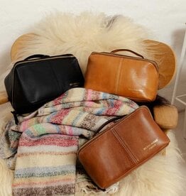 Re: Designed Project 10 Leather Project Bag