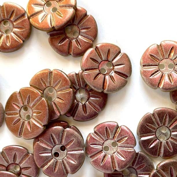 Textile Garden TGB5967 Rusty Pink Shell Flower Sewing Buttons - 15mm