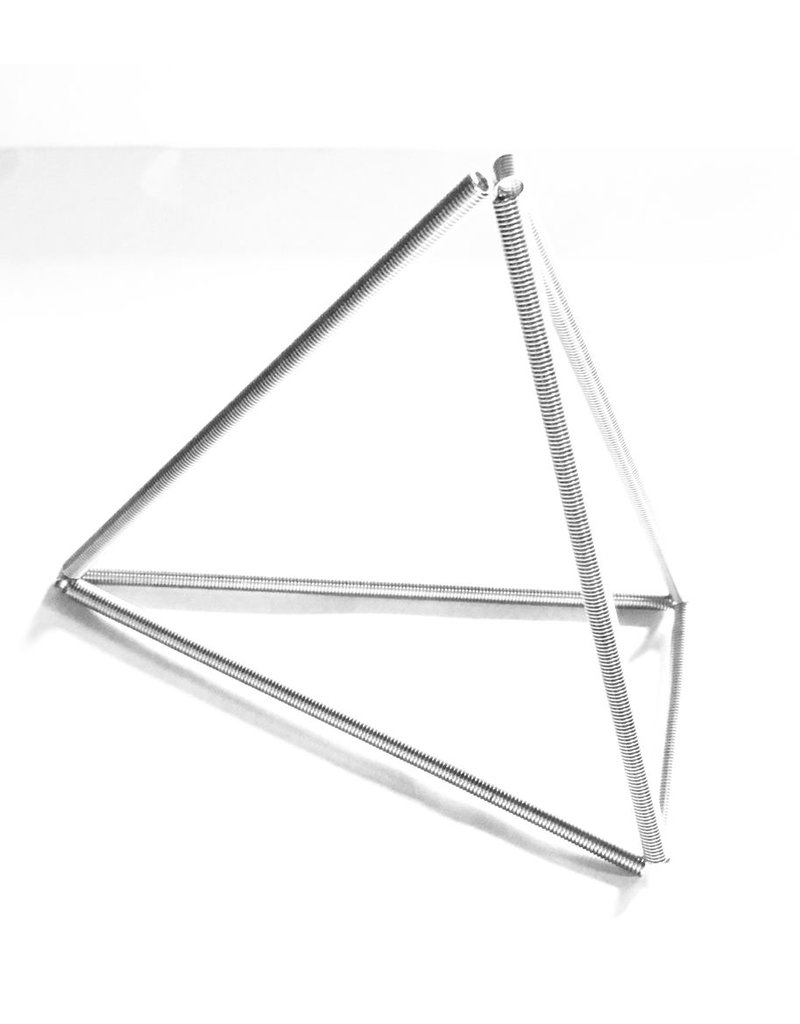 Monica Trevisi Open traingle cuff