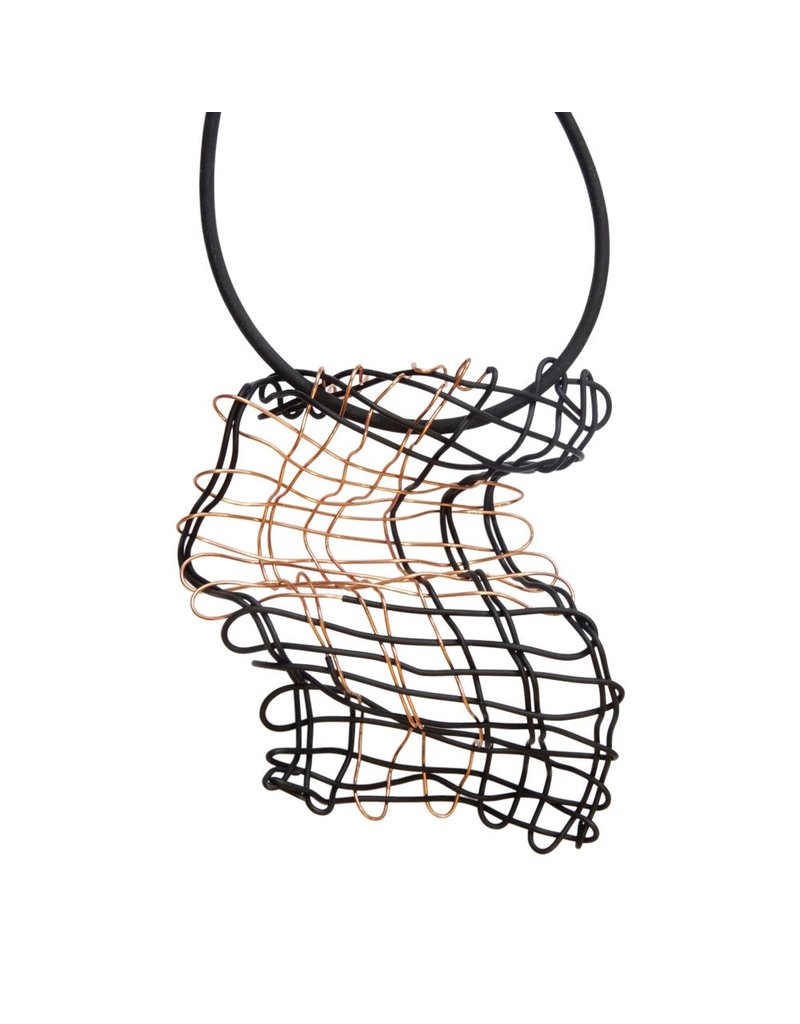 Marija Bajovska Black metal mesh mix N