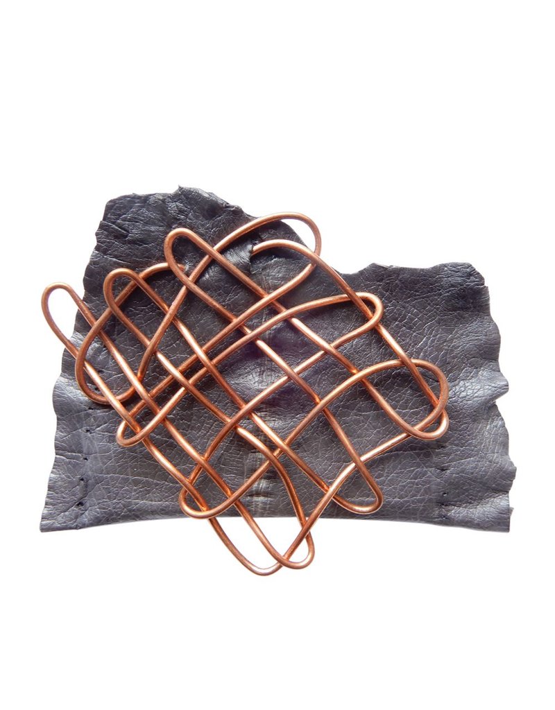 Marija Bajovska Cage eel skin BR
