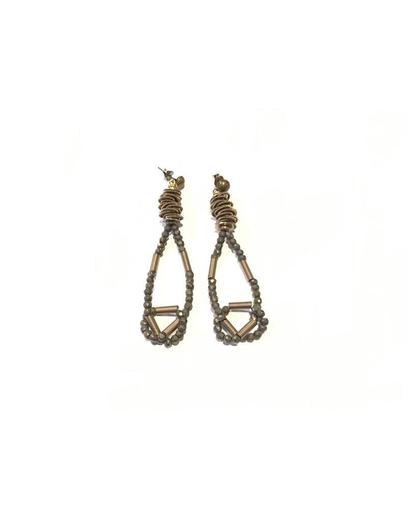 Monica Trevisi Knot long drop stone E