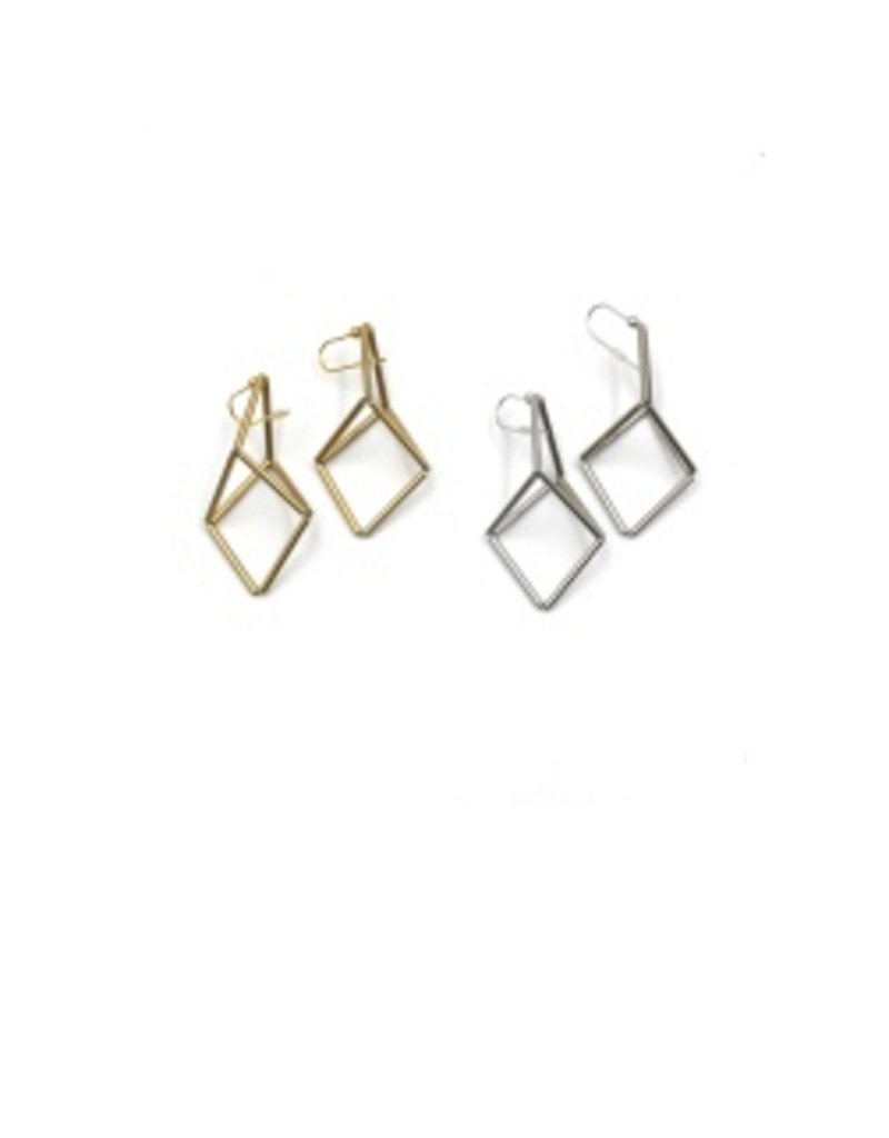 Materia Design POLIGONO METALO brass tube E