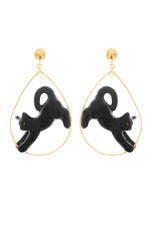 Nach Black stretching cat E