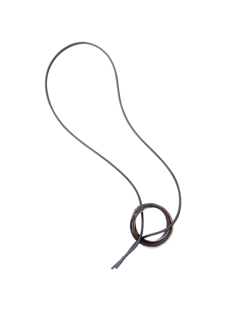 Marija Bajovska Metal multi circle N