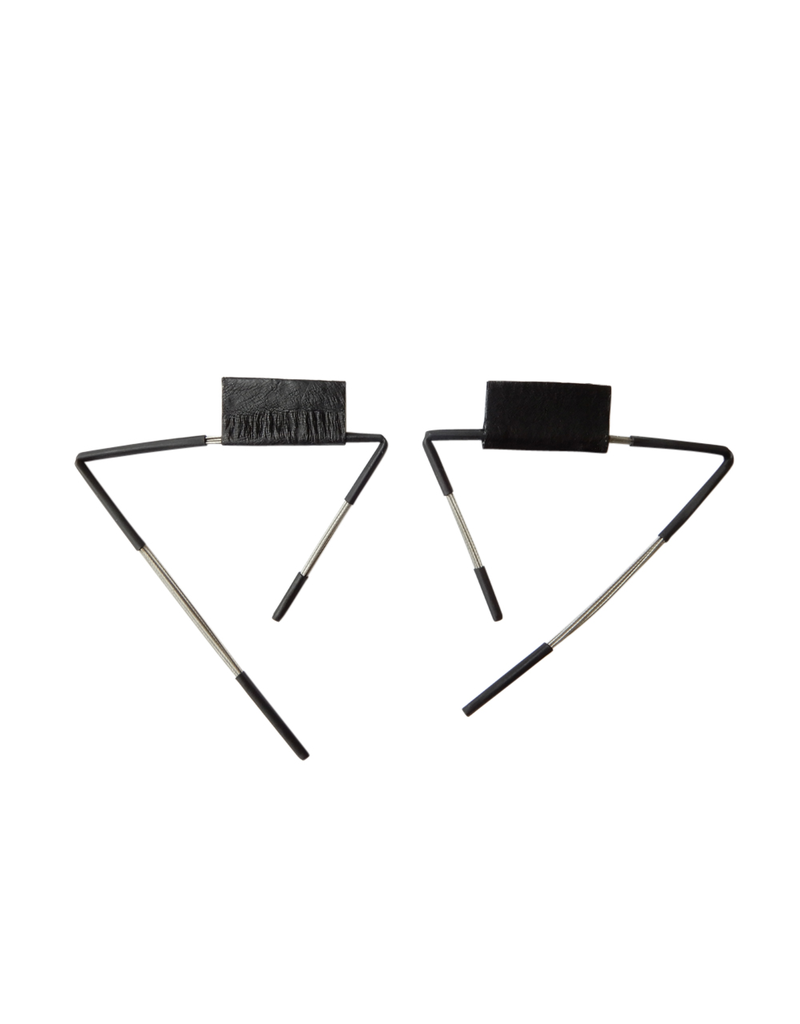 Marija Bajovska Triangle steel E