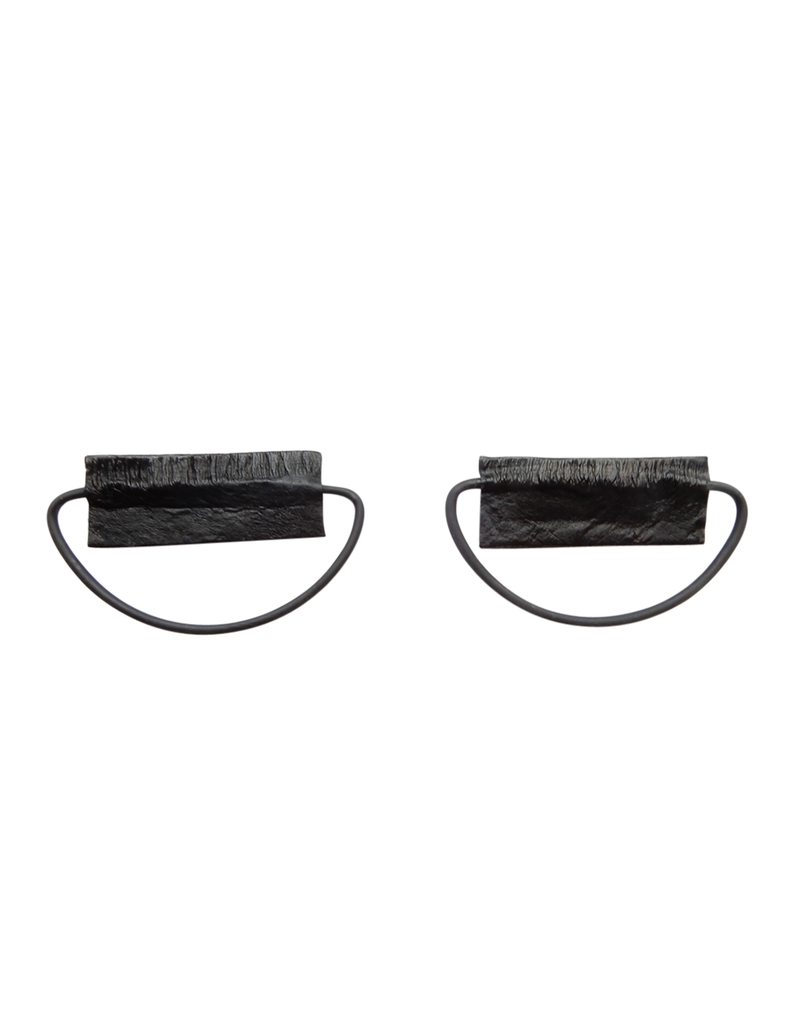 Marija Bajovska D ring flat E