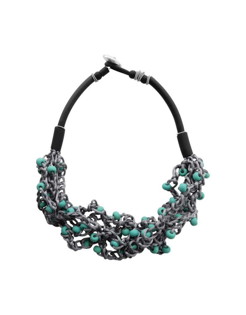 Jolly CECIC21 knitted glass bead N