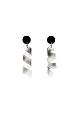 Christina Brampti Swirl drop E