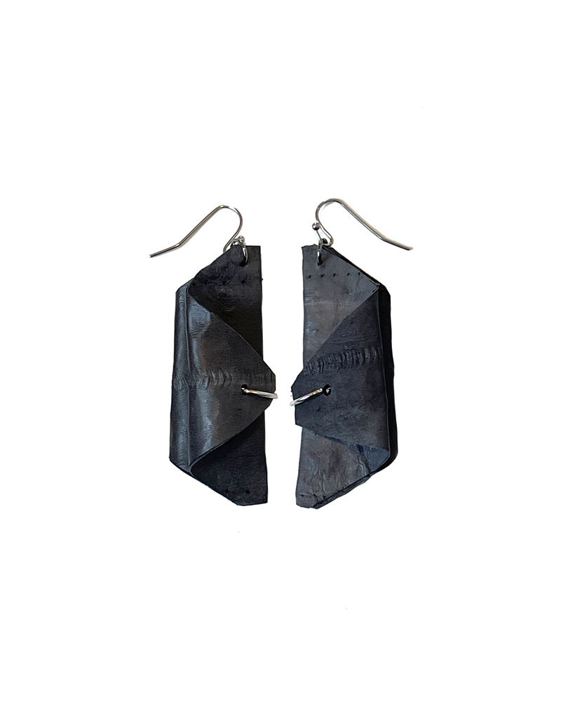 Marija Bajovska Double fold eel skin E