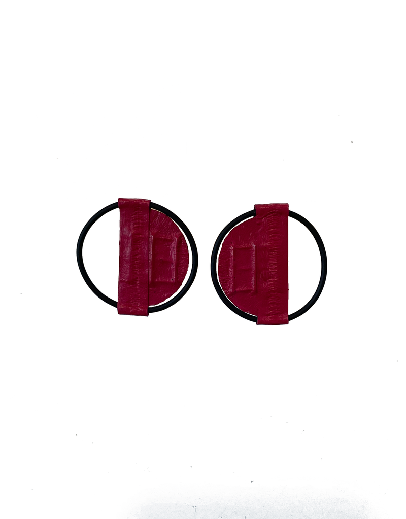 Marija Bajovska Half circle warp PVC eel skin E