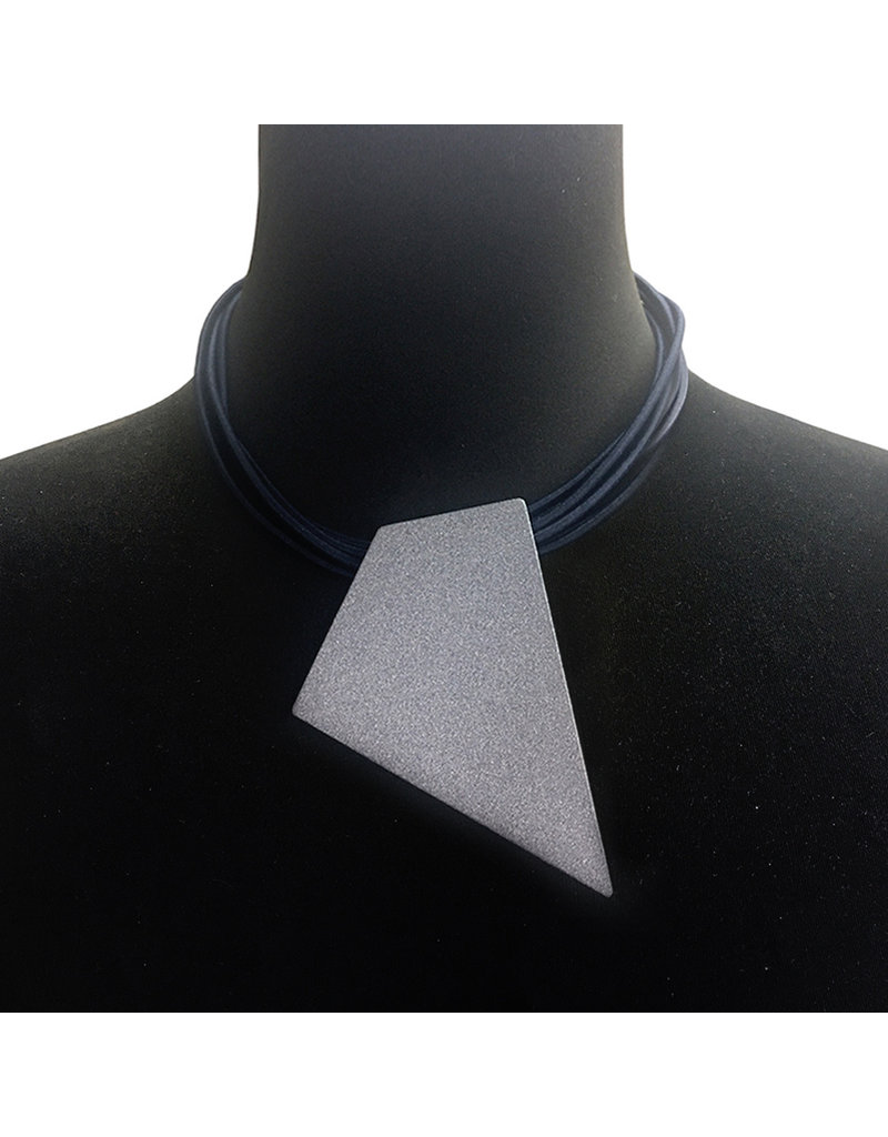 Character Jewels COATED statement shape N