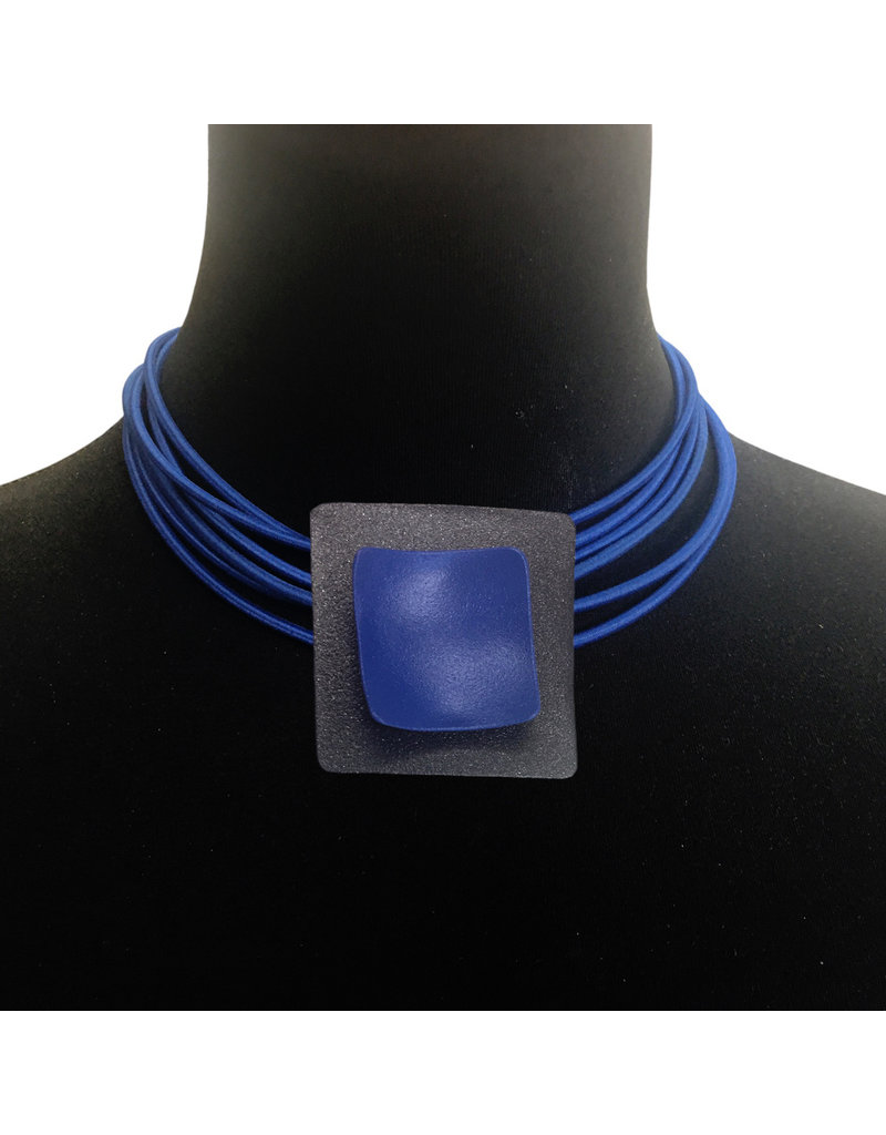 Character Jewels COATED square cotton strand N