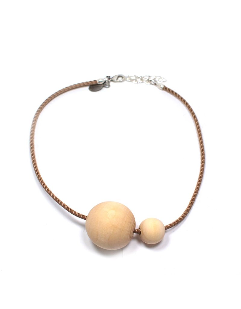 Carme Anglada Wooden ball N