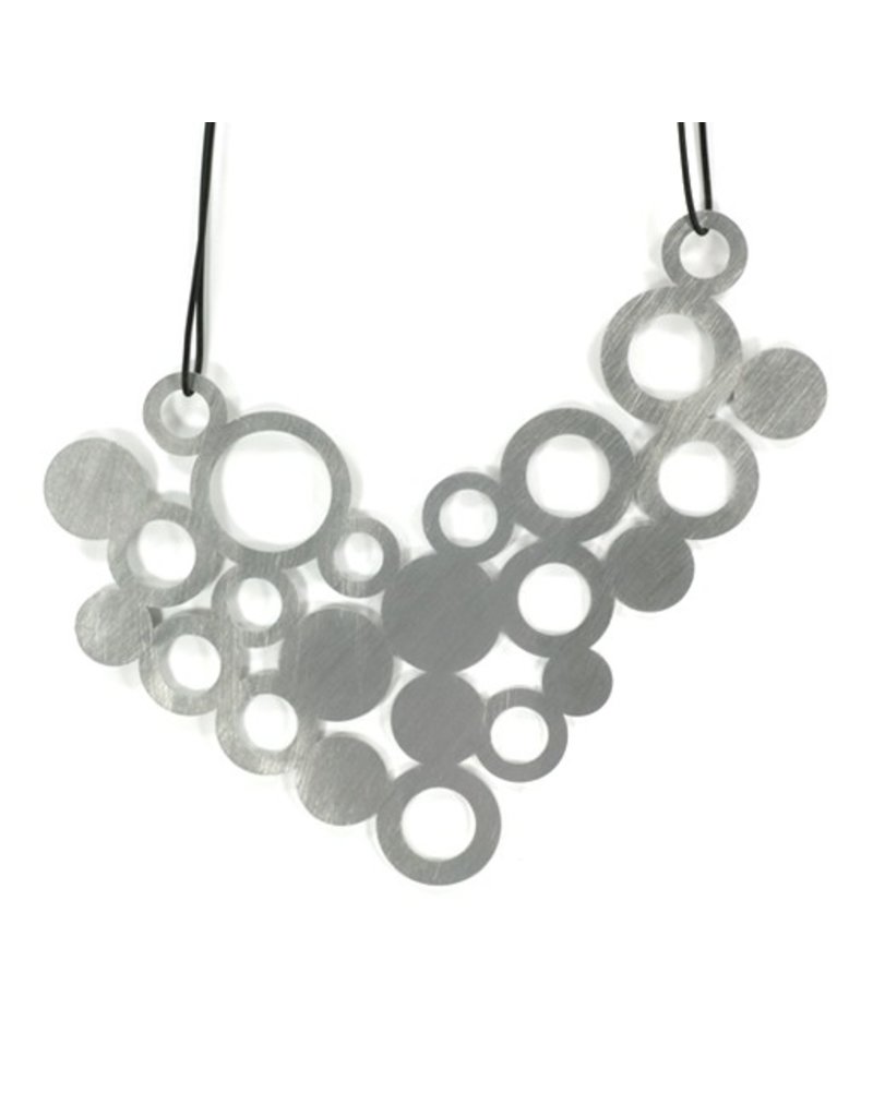 LINE OF BUBBLES PVC aluminium string medium N