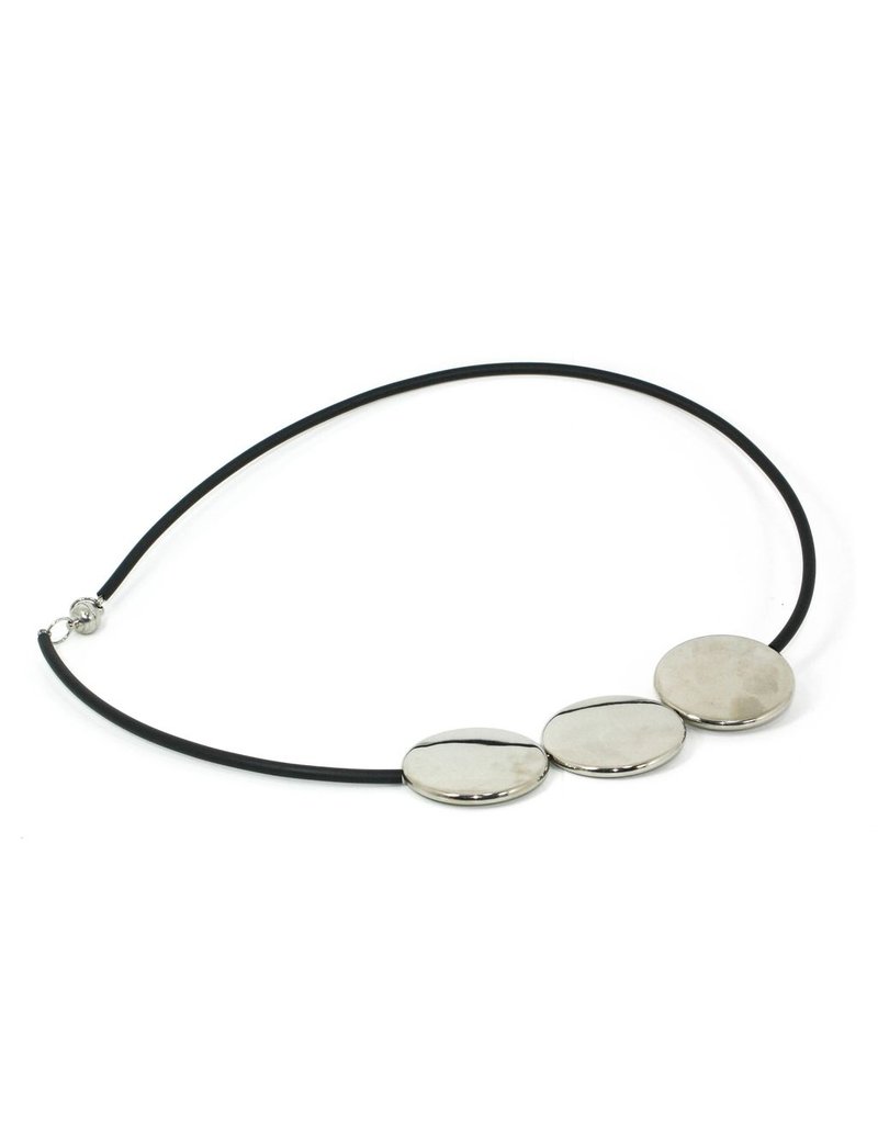 3 CIRCLES flat rubber N