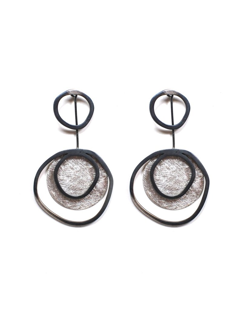 Aines OLAS three oxi circle silver disc E