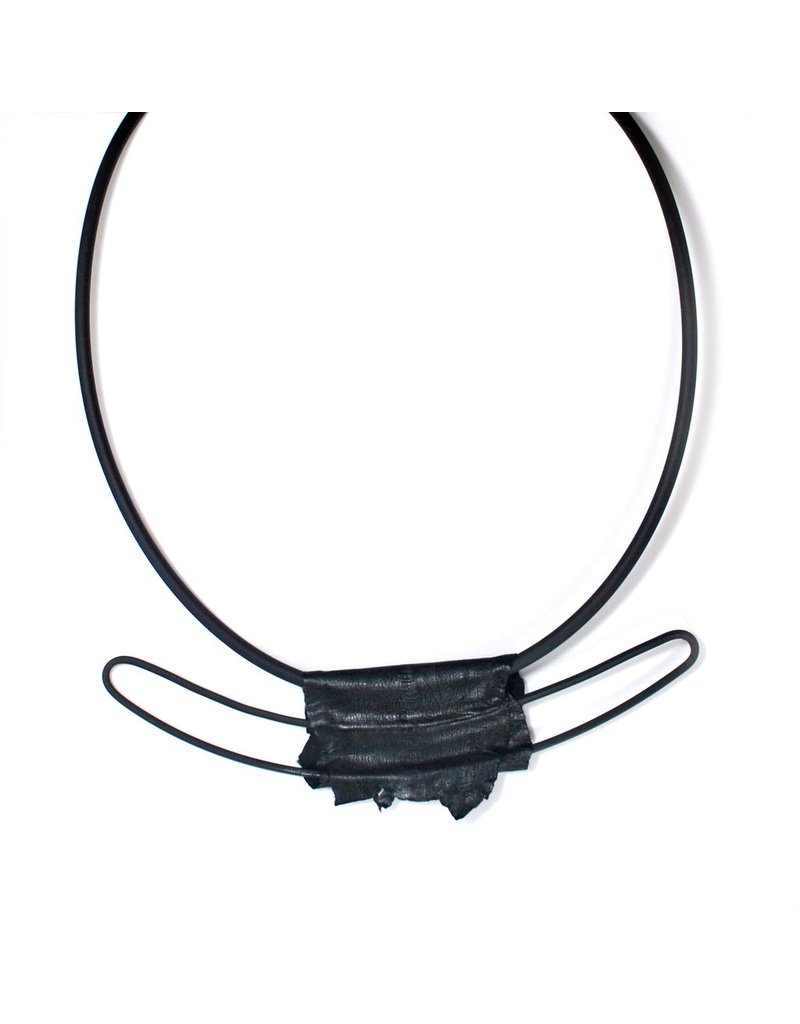 Marija Bajovska Curved wire eel skin rubber short N