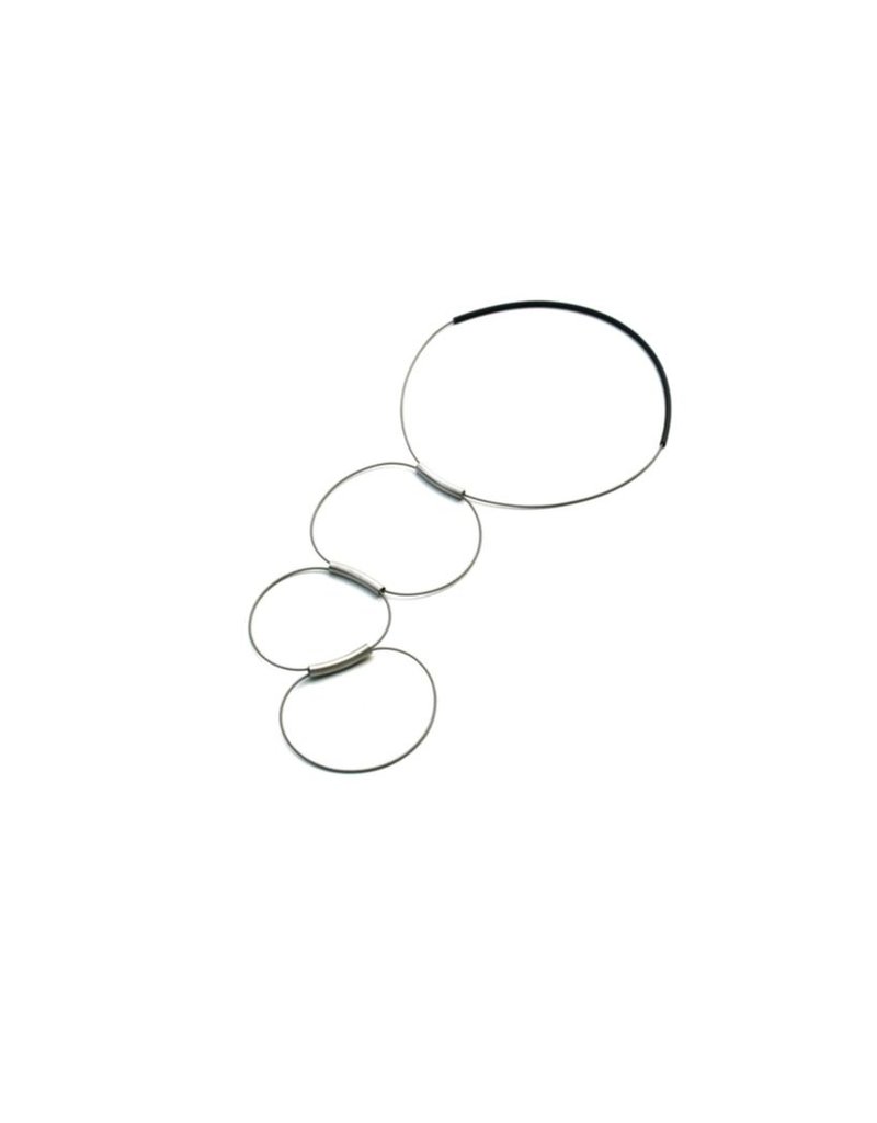 Materia Design BRIO TRIS rubber rectangle steel N