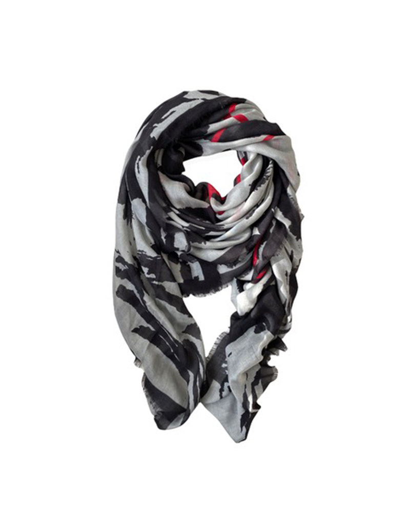 Isabelle Gougenheim INSIGHT GREY