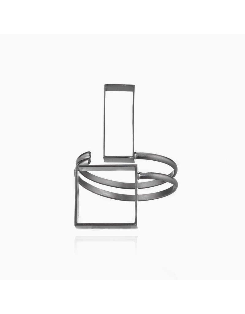 Katerina Vassou SOLID GEOMETRY B