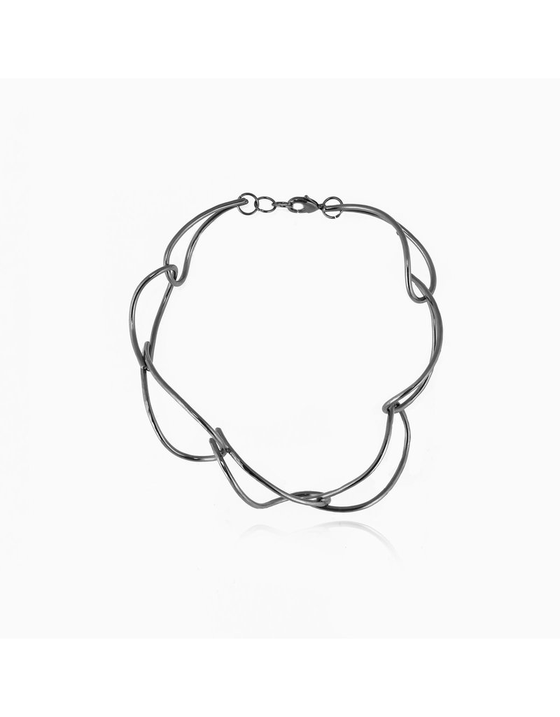 Katerina Vassou TWISTED N