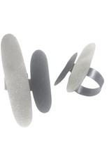 Character Jewels Long pair stones R