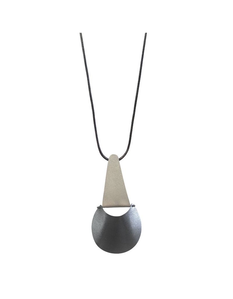 Character Jewels Layered curved shapes N