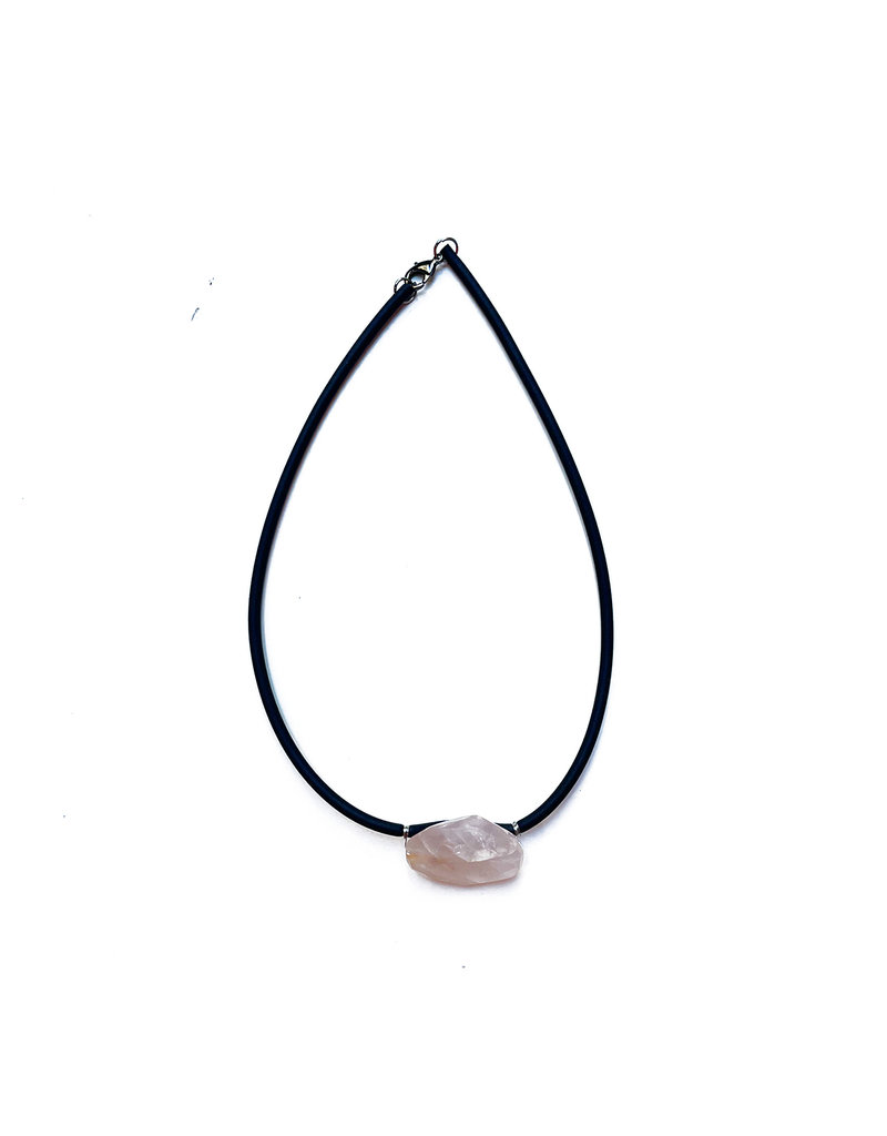 Neo COLLRQ1A pink tear drop stone N