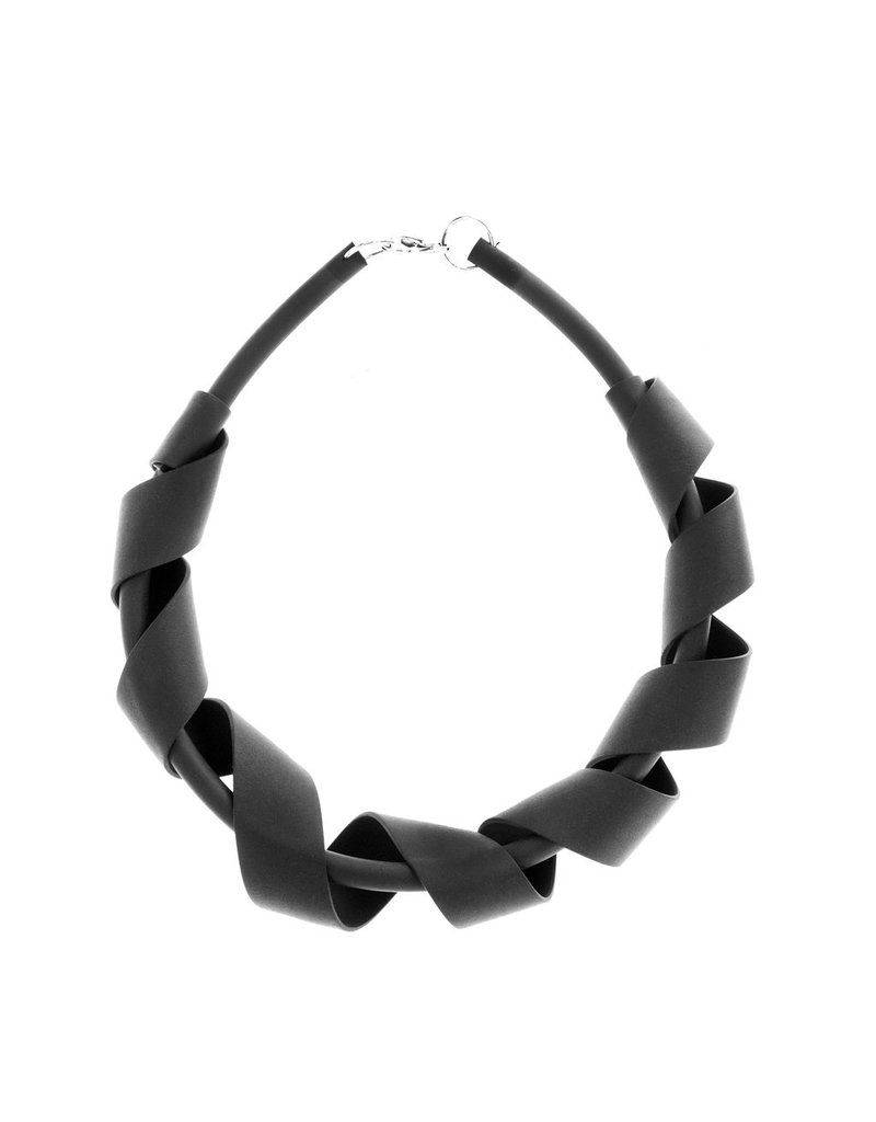 Neo COLL112 wrapped short N