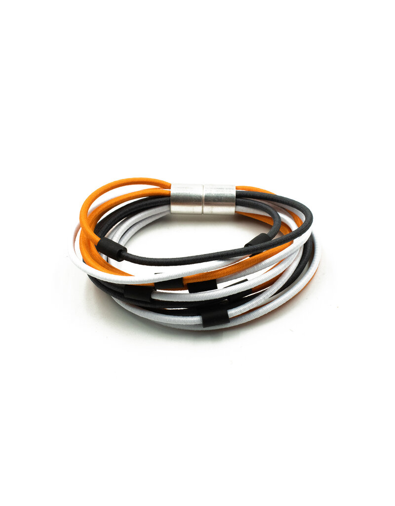 Christina Brampti Tube small magnet B