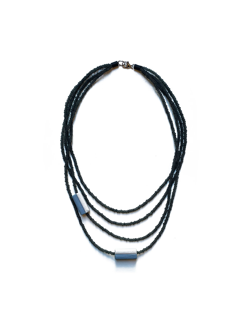 Jolly RIGAC8 N Split rectangle beaded N