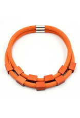 Christina Brampti Aluminium rectangle two rope magnet N