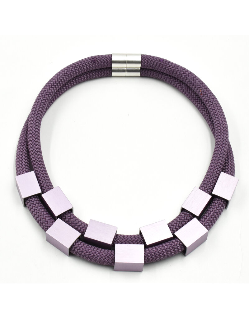 Christina Brampti Aluminium rectangle two rope magnet N