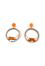Christina Brampti Loop aluminium tube cube E
