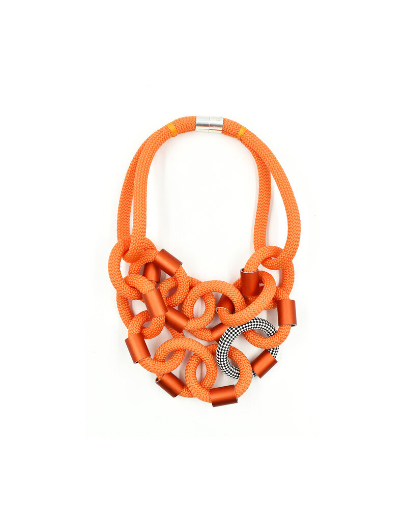 Christina Brampti Chunky short loop N