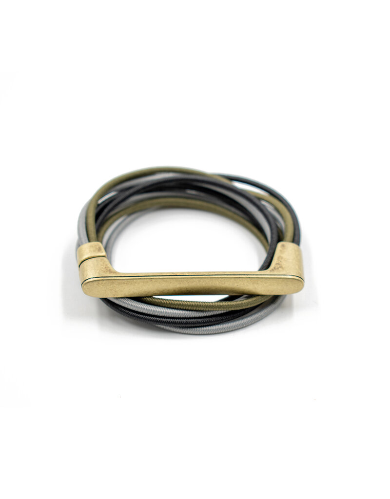 Christina Brampti Wrap clasp cotton B