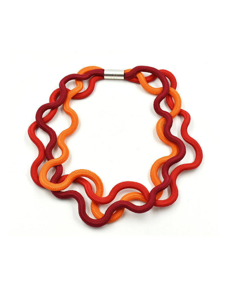 Christina Brampti Squiggle triple cord N