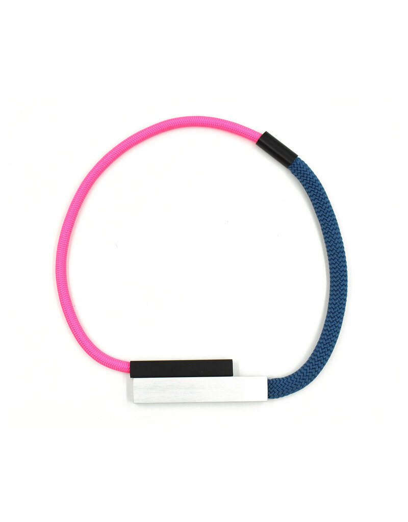 Christina Brampti Overlap horizonal tube collar N