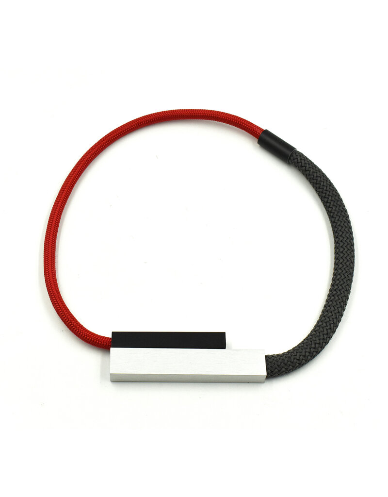 Christina Brampti Overlap horizonal tube collar N