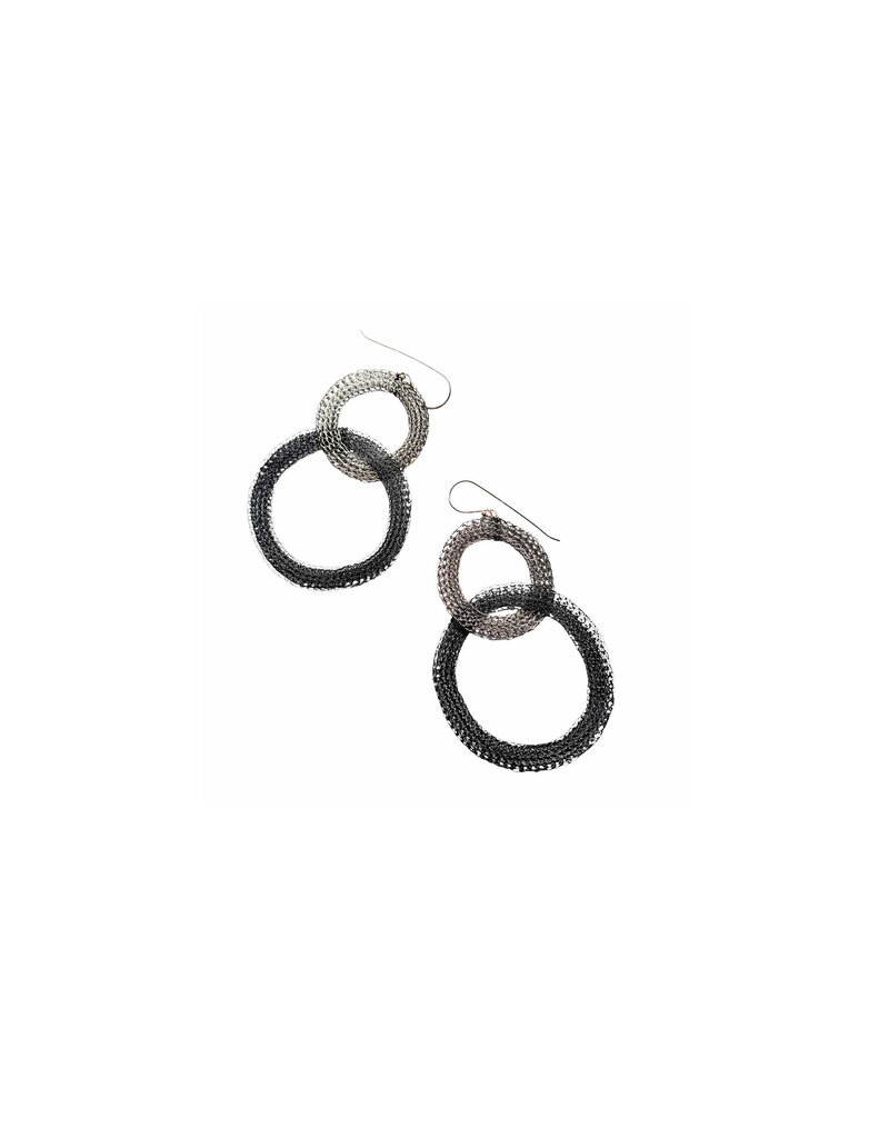 Seriously Designed SE05A Double thin hoop E