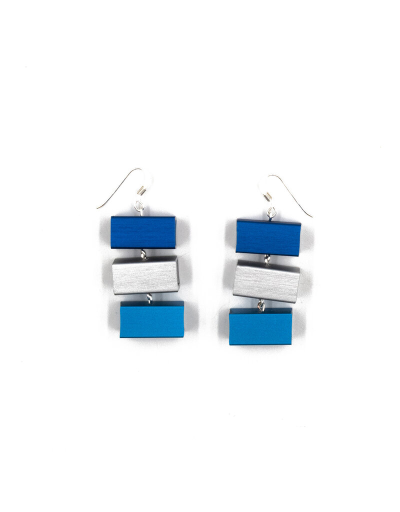 Christina Brampti Triple chain cube E