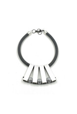 Christina Brampti Fan pearls N