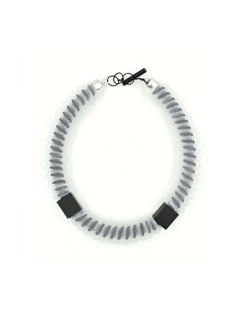 Christina Brampti Telephone mesh coil N